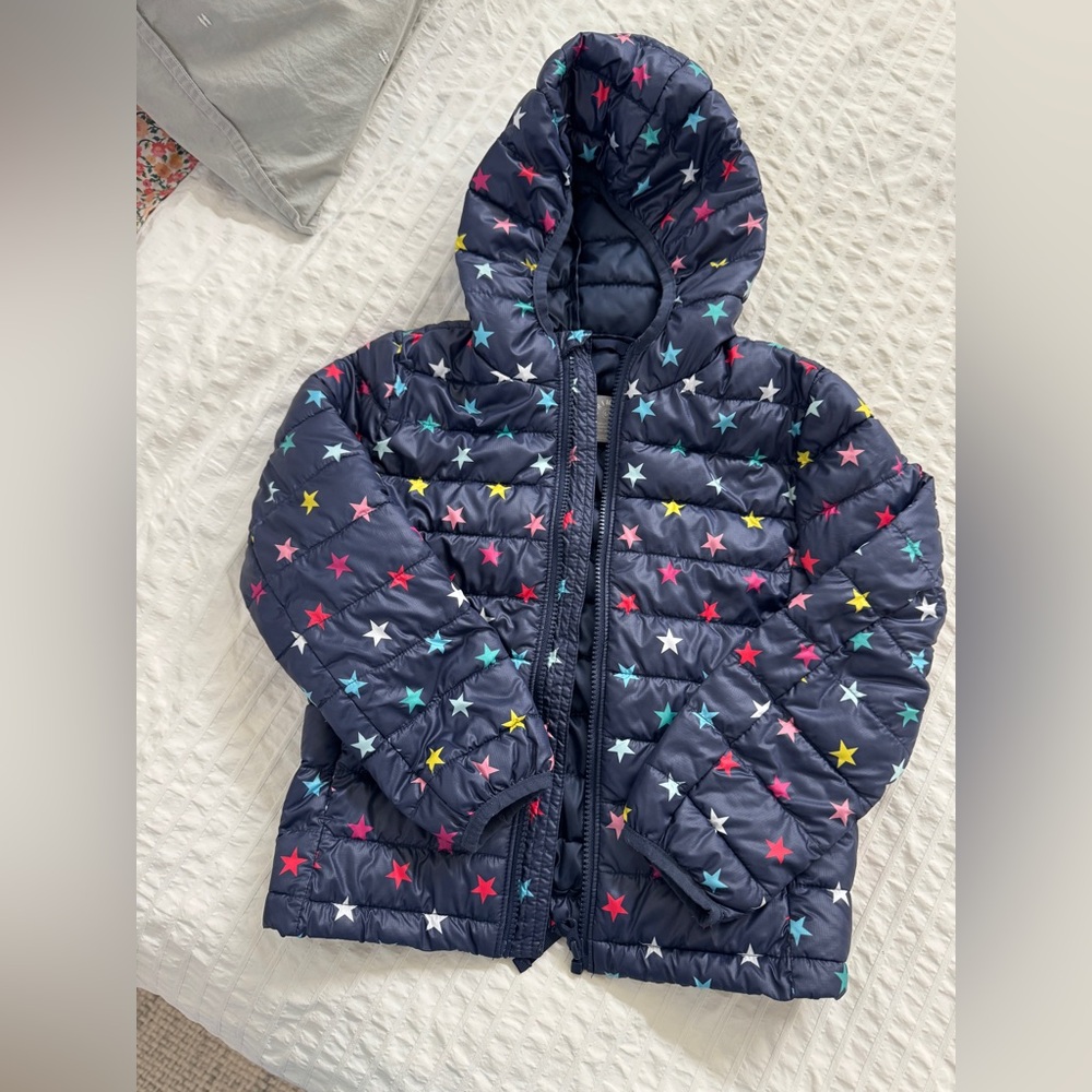 Primary puffer jacket stars size 6-7 - FREE SHIPPING